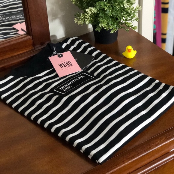 Lazy Oaf Tops - 👀 Lazy Oaf 👀 Irregular Fit